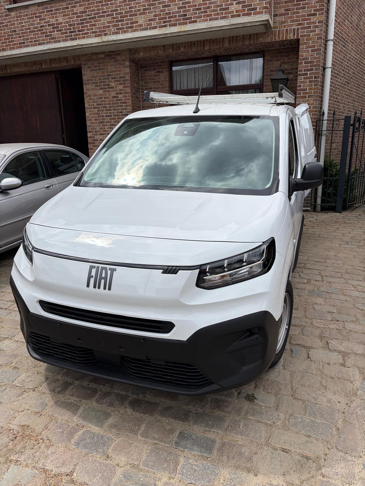 Fiat Doblo 1.2 PureTech benzine 2026, Autos, Fiat, 2 places, Boîte manuelle, Particulier, 1199 cm³