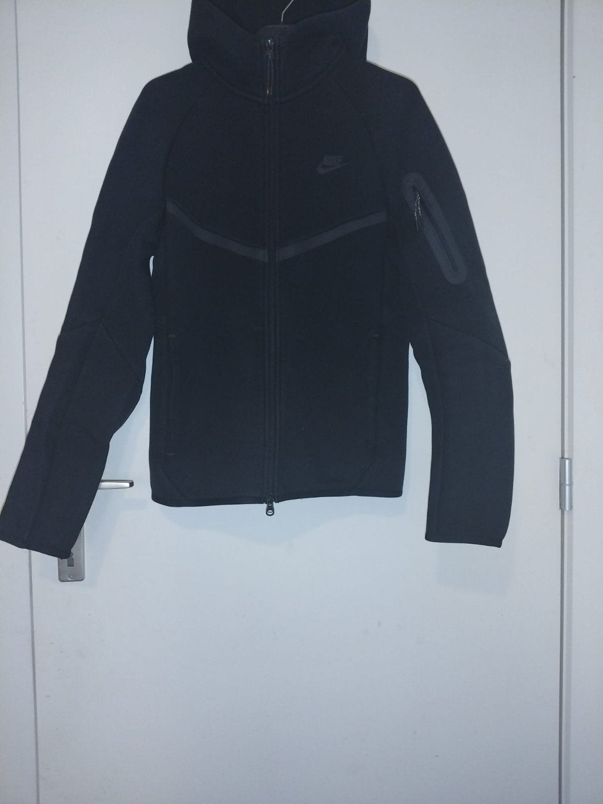 Nike tech vestje (Echt), Ophalen, Gedragen, Maat 46 (S) of kleiner