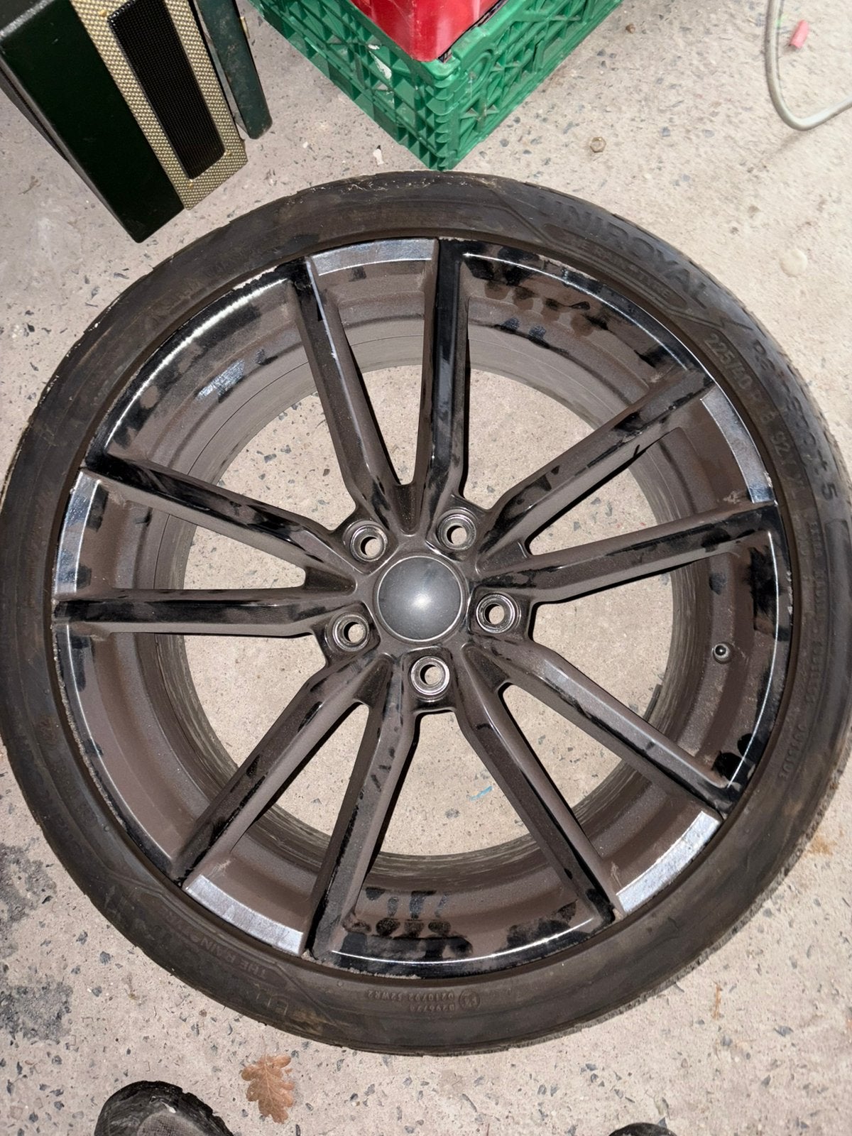 4 jantes  18 pouces avec pneus – 225/40 R18, Enlèvement, Utilisé