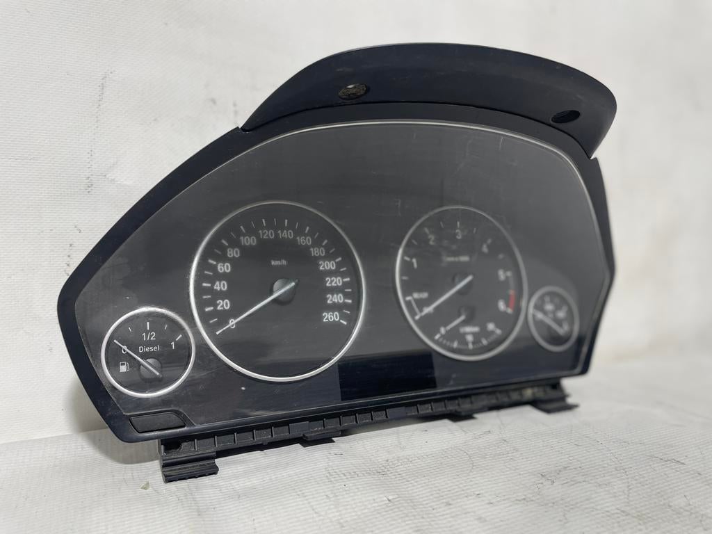 BMW F30/F31/F32 9232893 KM tellers, Auto-onderdelen, Dashboard en Schakelaars, Ophalen, Gebruikt, C, C