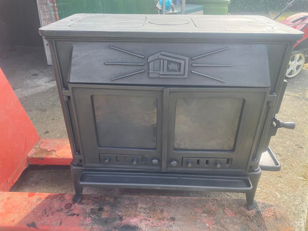Hoeitkachel dovre, Ophalen, Zo goed als nieuw, Houtkachel