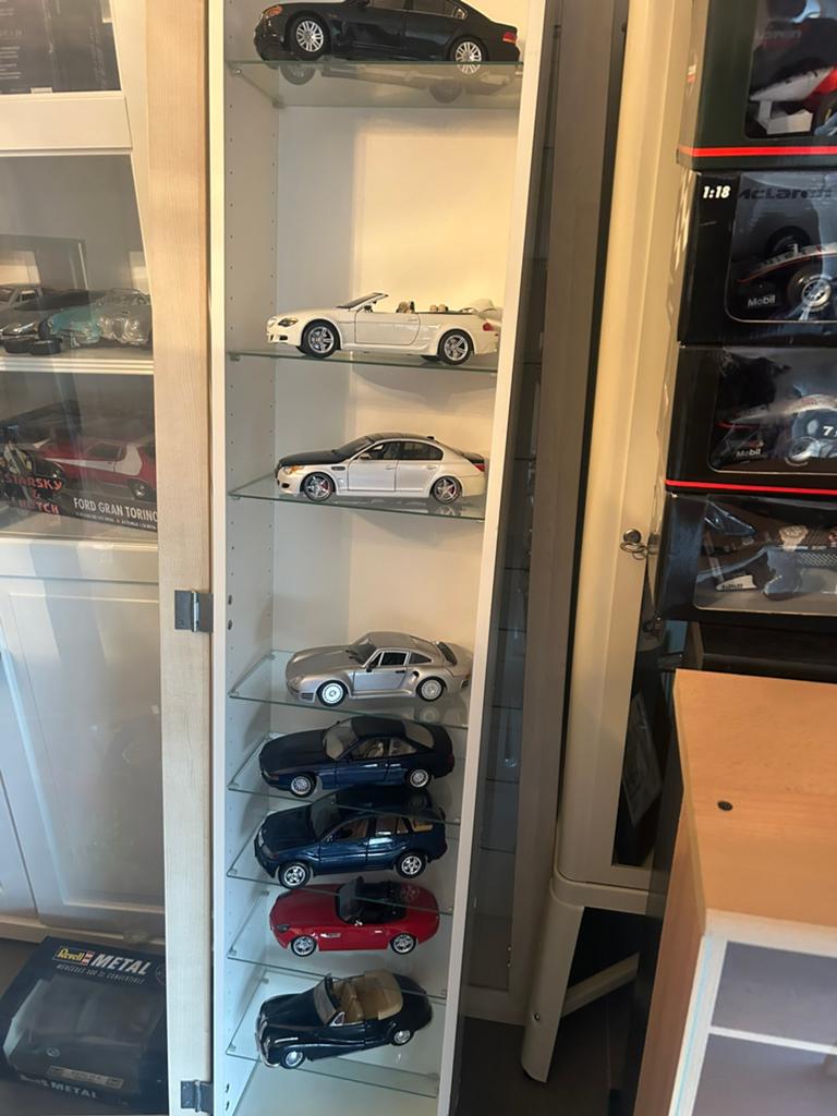 BMW prijzen variëren van 30 tot 70 e, Hobby en Vrije tijd, Ophalen, Zo goed als nieuw