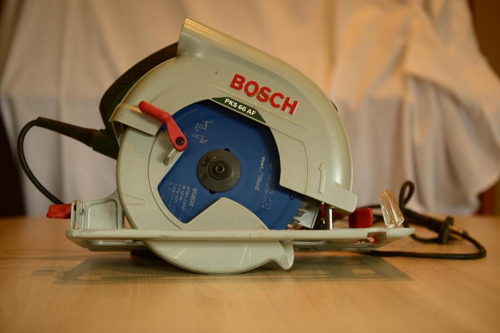 Handcirkelzaag Bosch PKS 66 AF, Doe-het-zelf en Bouw, Ophalen of Verzenden, Gebruikt