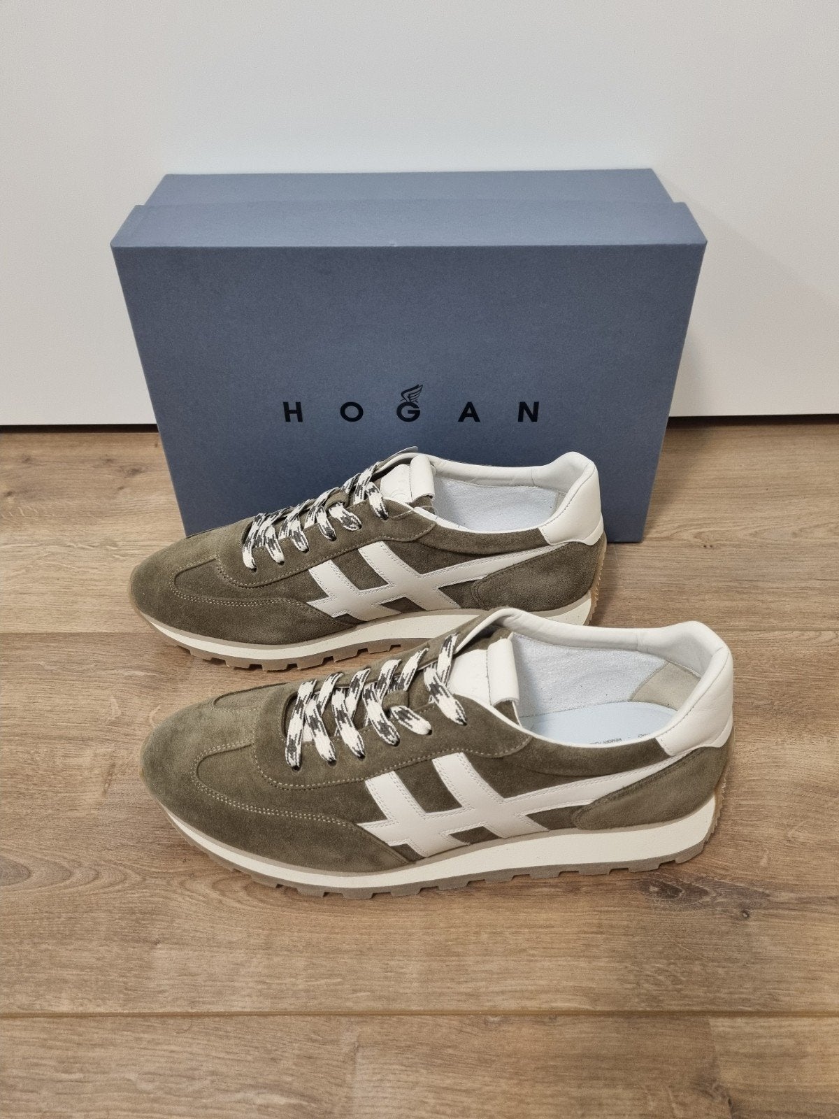 Nieuwe Hogan 86er sneaker 44, Ophalen, Hogan, Nieuw, Sneakers