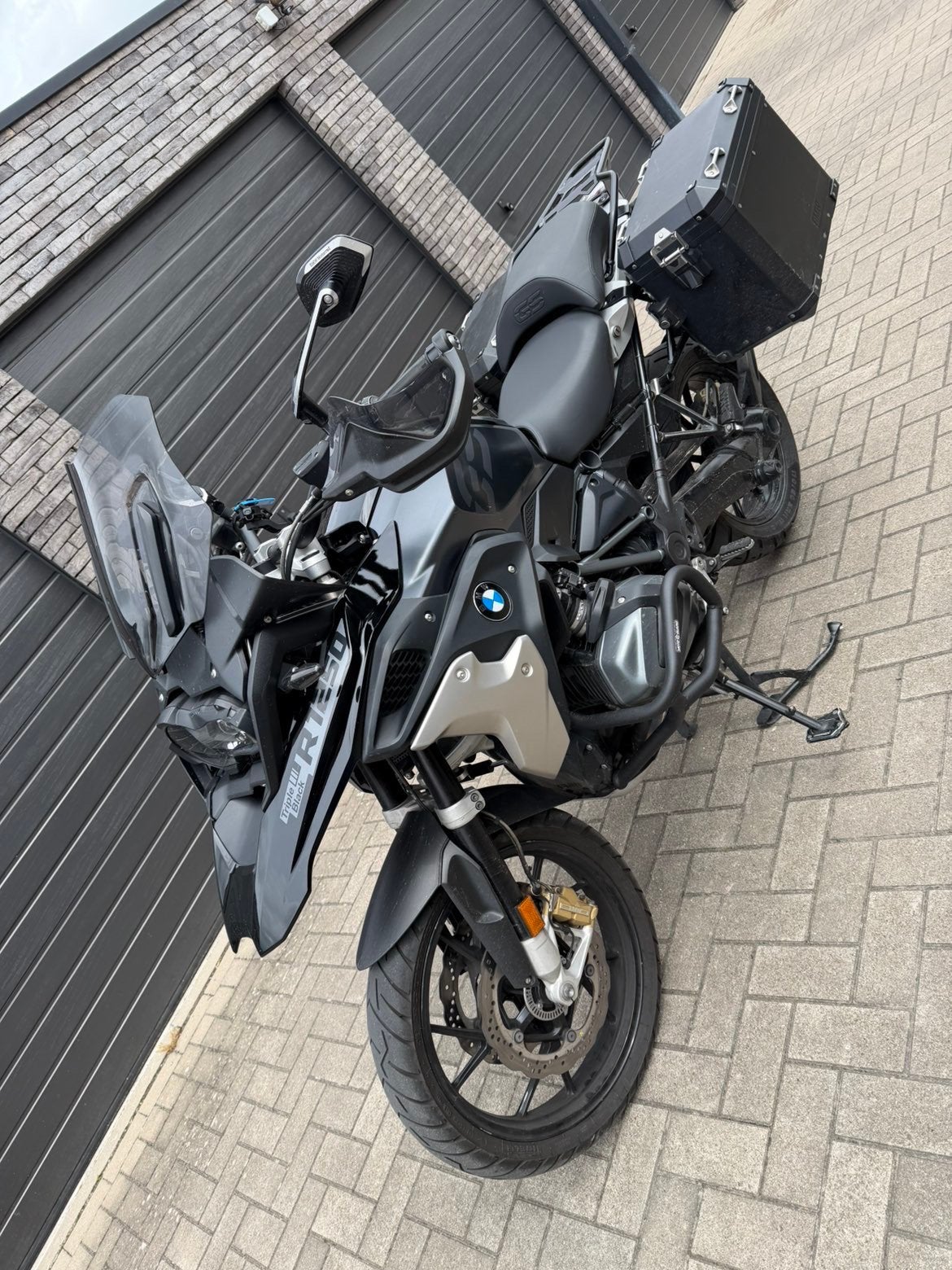 Gs 1250 Triple Black, Motos, Neuf, Particulier