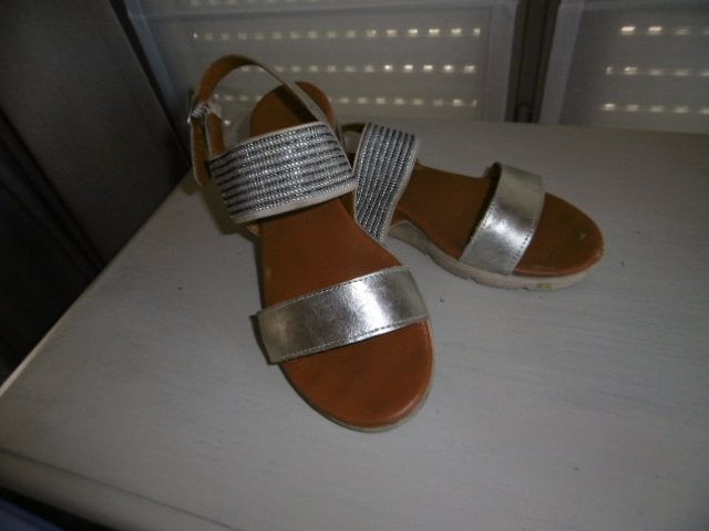 dames zomer sandaal, maat 38. merk, EBL8790. schoenen BENT, Kleding | Dames, Ophalen of Verzenden