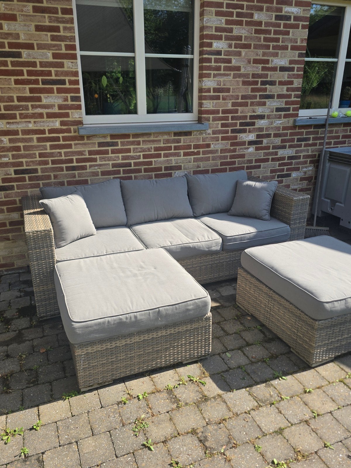 Wicker tuinset lounge met 2 hockers, Ophalen, Gebruikt, Bank, 3 zitplaatsen