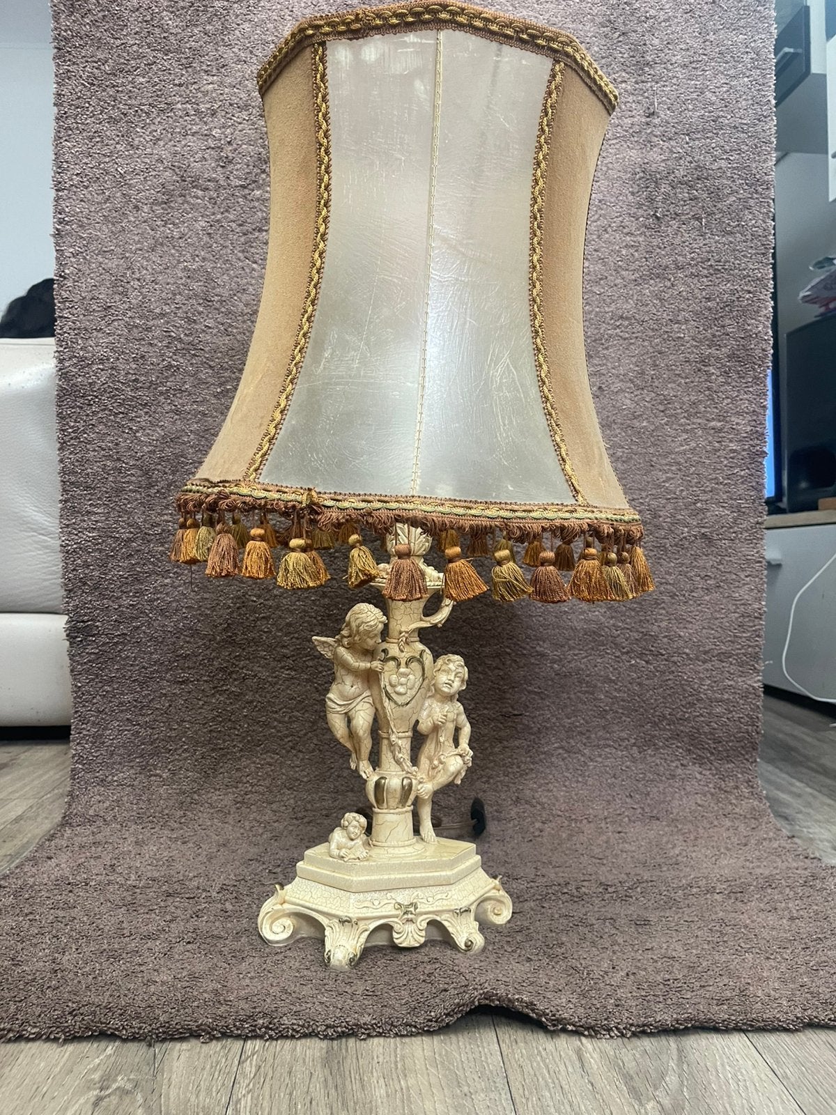 Antiek tafellamp met belden  engelen barok verlichting 1960, Antiek en Kunst, Ophalen of Verzenden