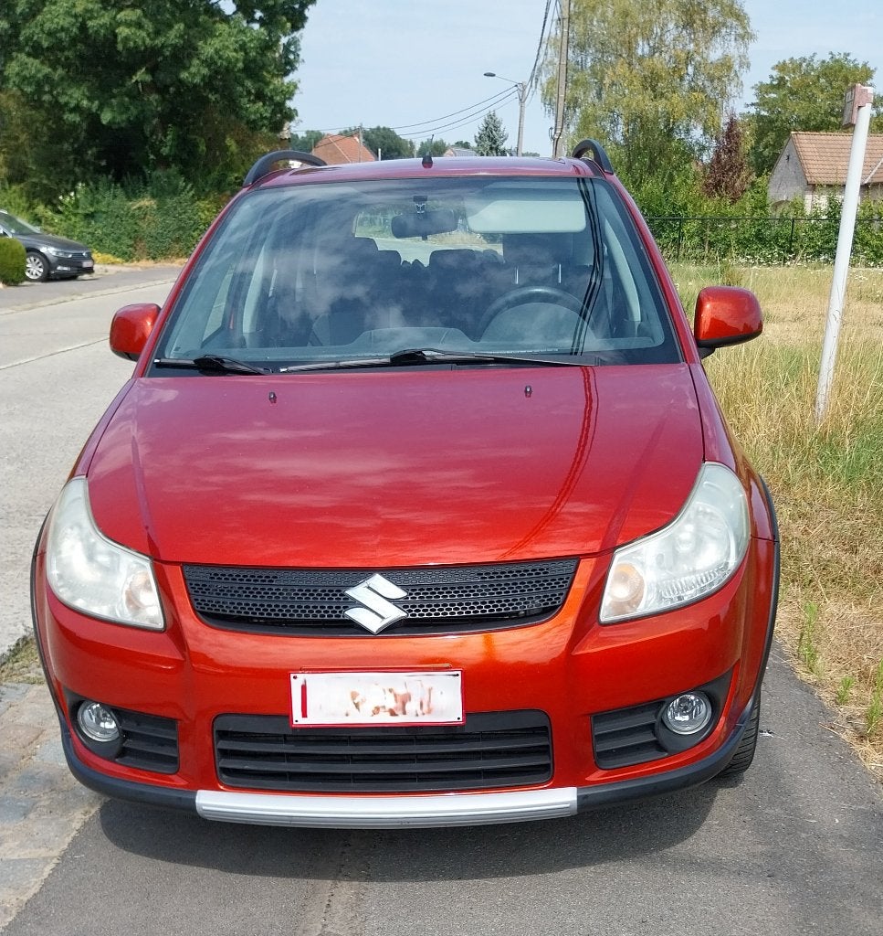 Suzuki SX4 Diesel  1600 c, Autos, 4 portes, Autres couleurs, Rétroviseurs électriques, Particulier