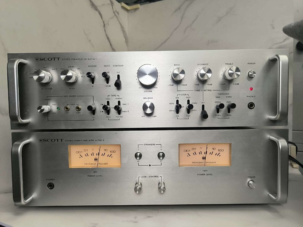 ampli preampli Scott Alpha 1 & Alpha 6, Enlèvement ou Envoi, Comme neuf, 60 à 120 watts, Autres marques