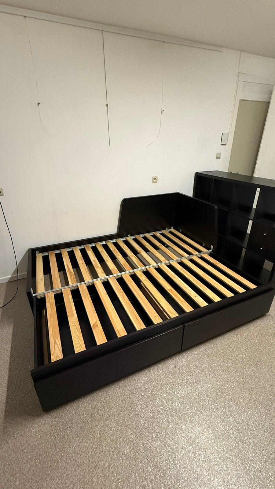 Uitschuifbaar bed met opbergruimte IKEA, Huis en Inrichting, Ophalen, Verstelbaar, 90 cm, Eenpersoons