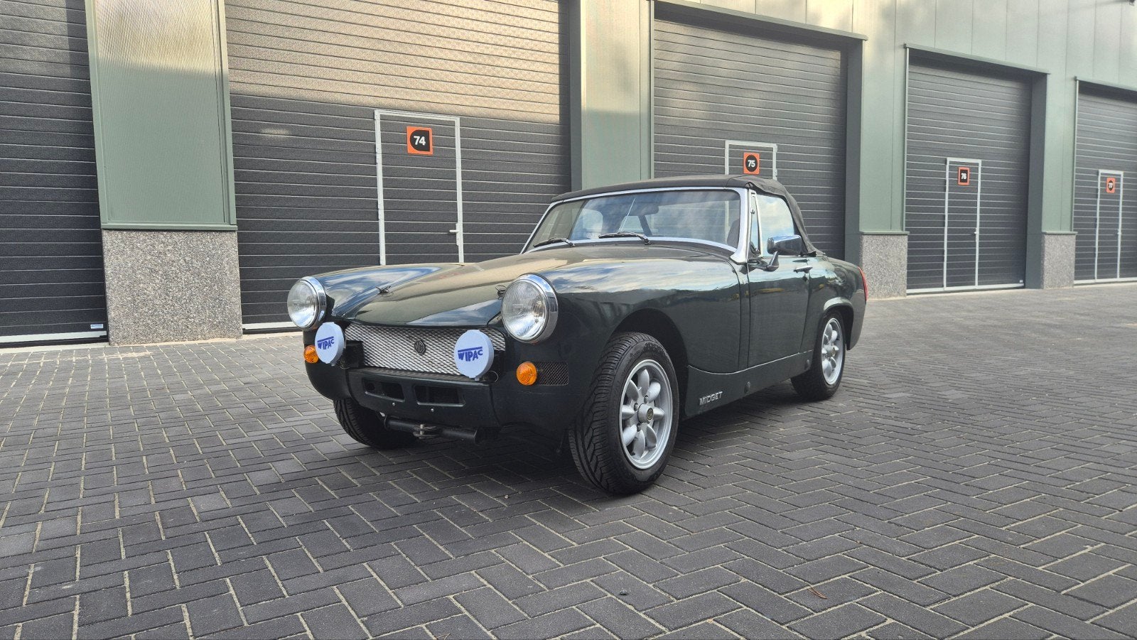 MG Midget 1500 1978 // OLDTIMER, Auto's, Achterwielaandrijving, Zwart, Cabriolet, Handgeschakeld