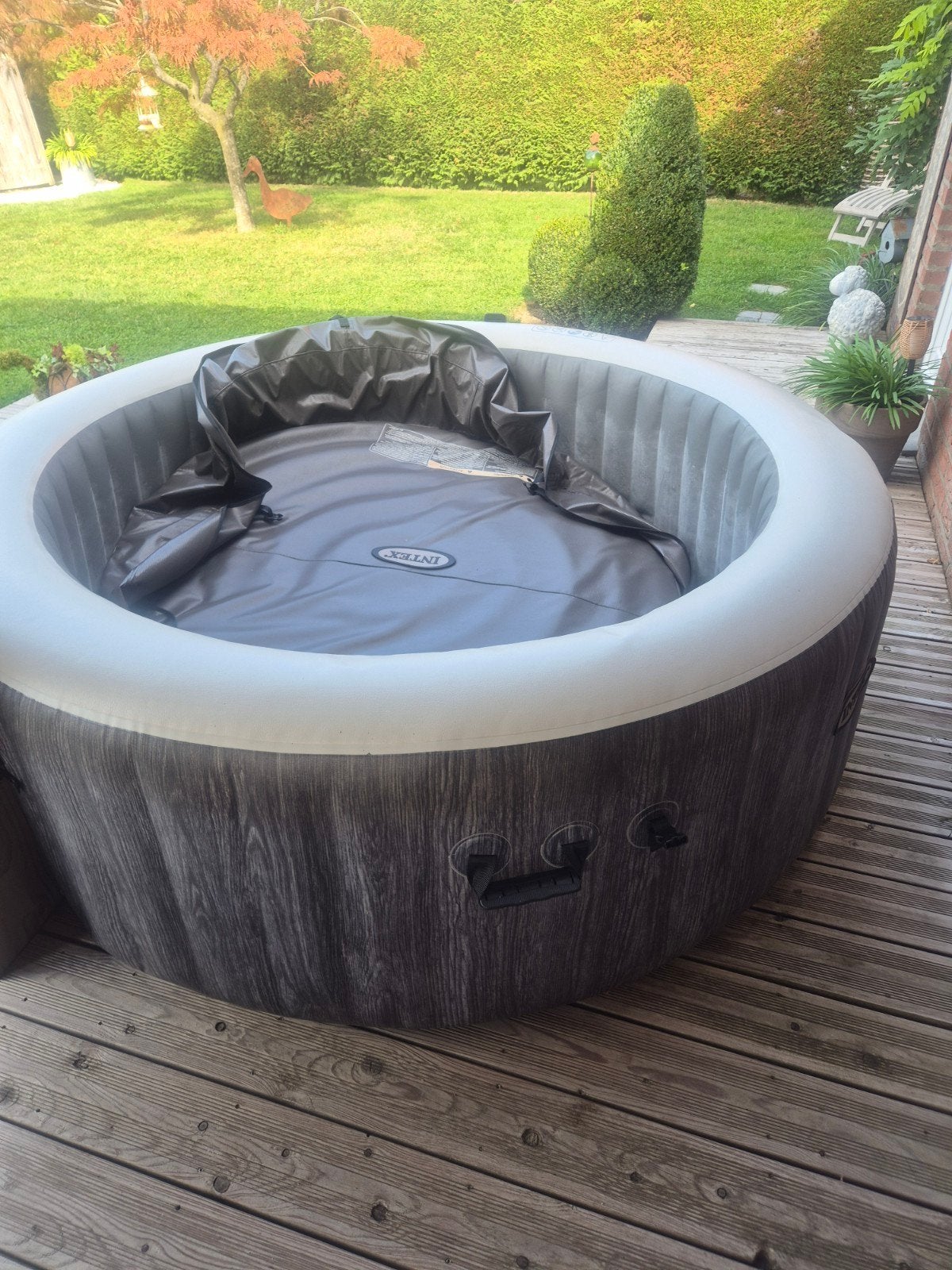 a vendre cuve spa Intex, Enlèvement, Utilisé, Tapis de sol, Gonflable