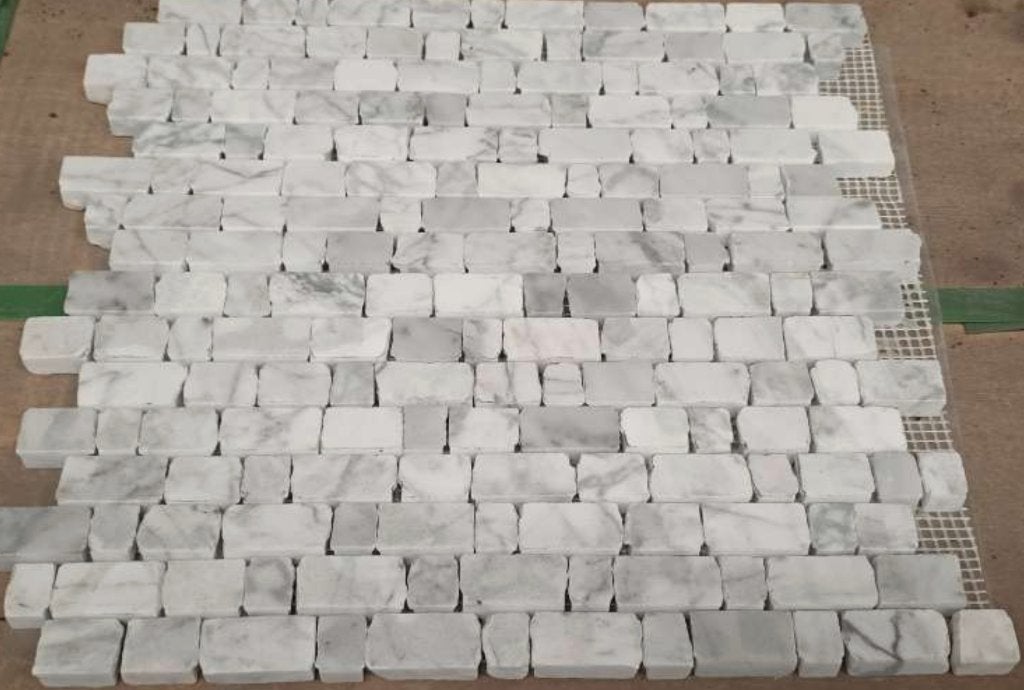Carrara marmer mozaiek wandtegels, Ophalen