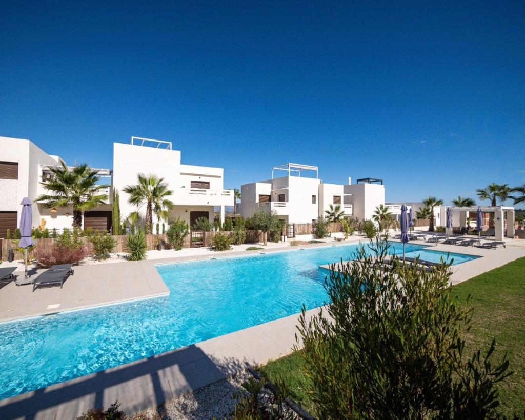 bungalow golf piscine a vendre en espagne