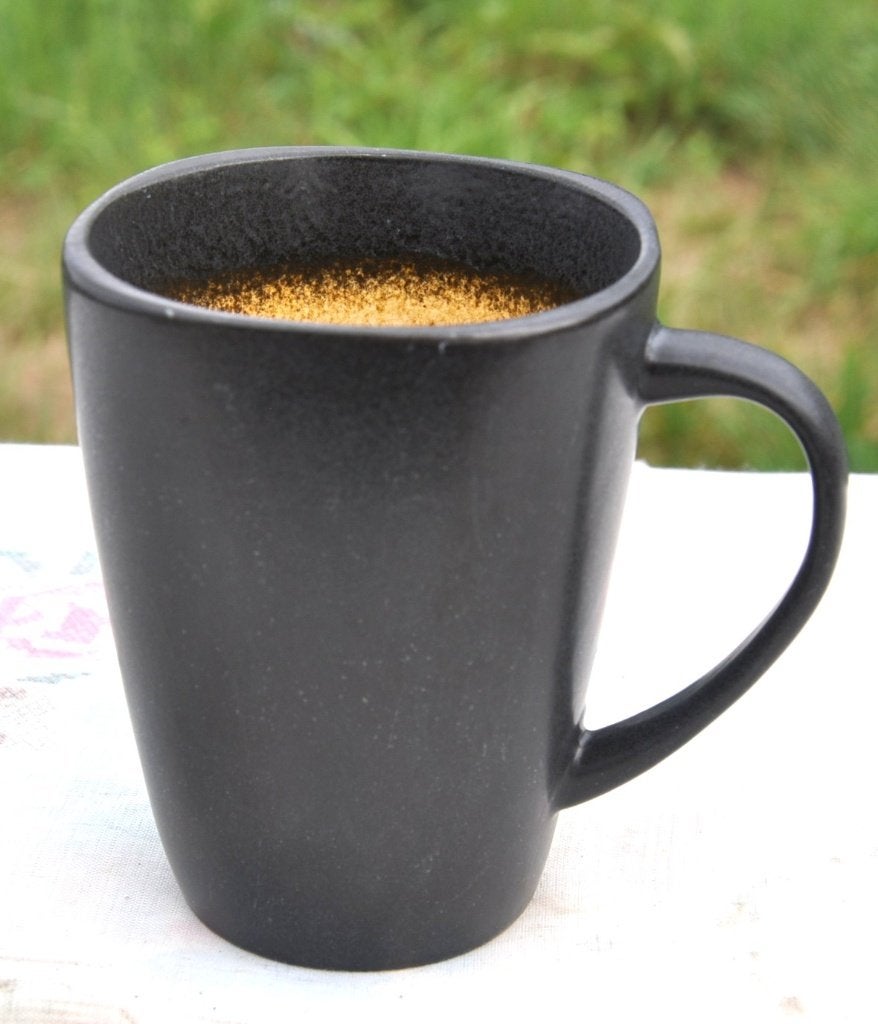 mug noir intérieur jaune craquelé, Ophalen of Verzenden, Gebruikt, Keramiek, Mok