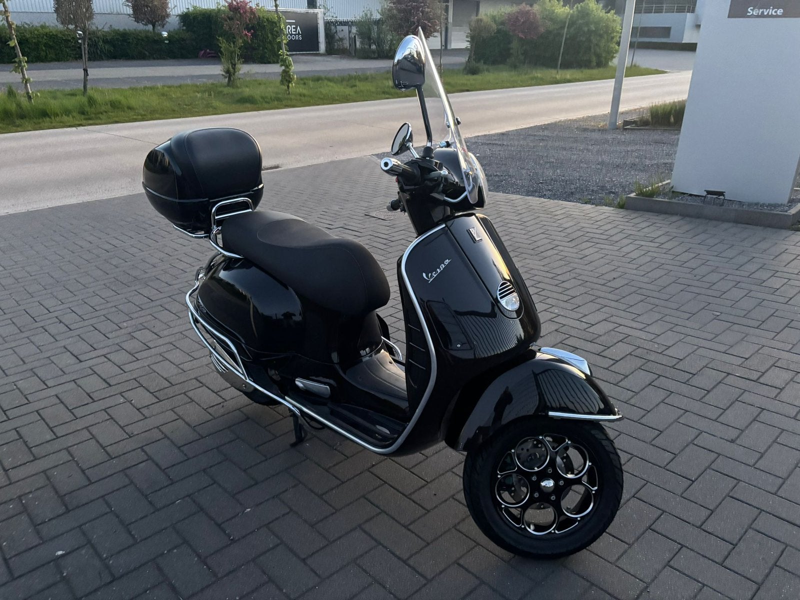Piaggio vespa gts 125cc, Vélos & Vélomoteurs, Scooters | Vespa, Enlèvement, Utilisé