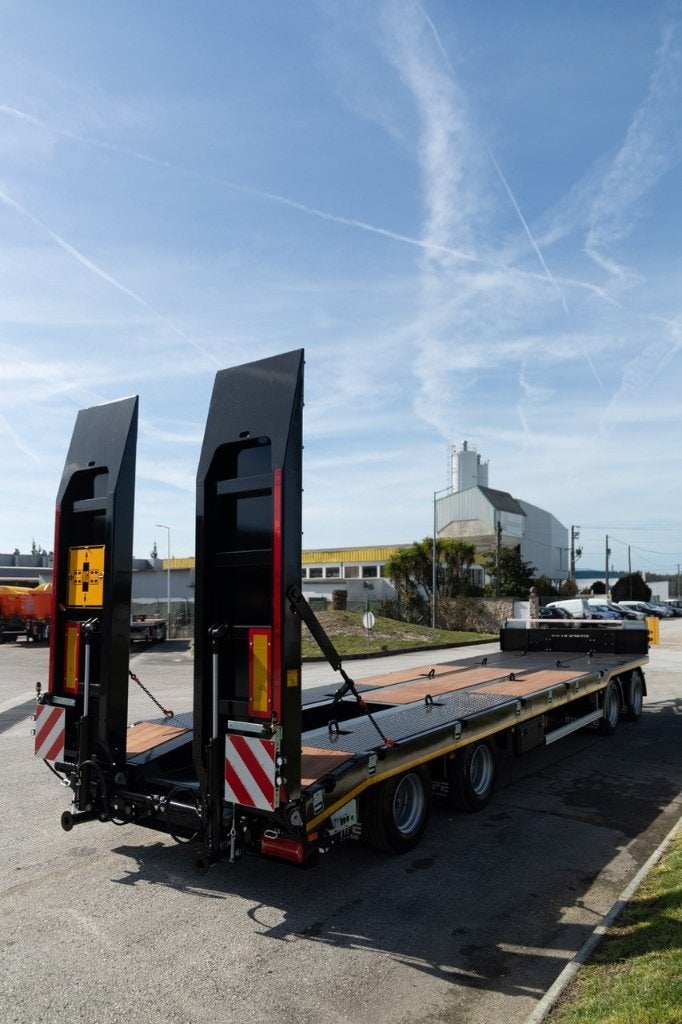 Chargeuse surbaissée tractée INVEPE - ATS, Entreprise, Électrique, Achat
