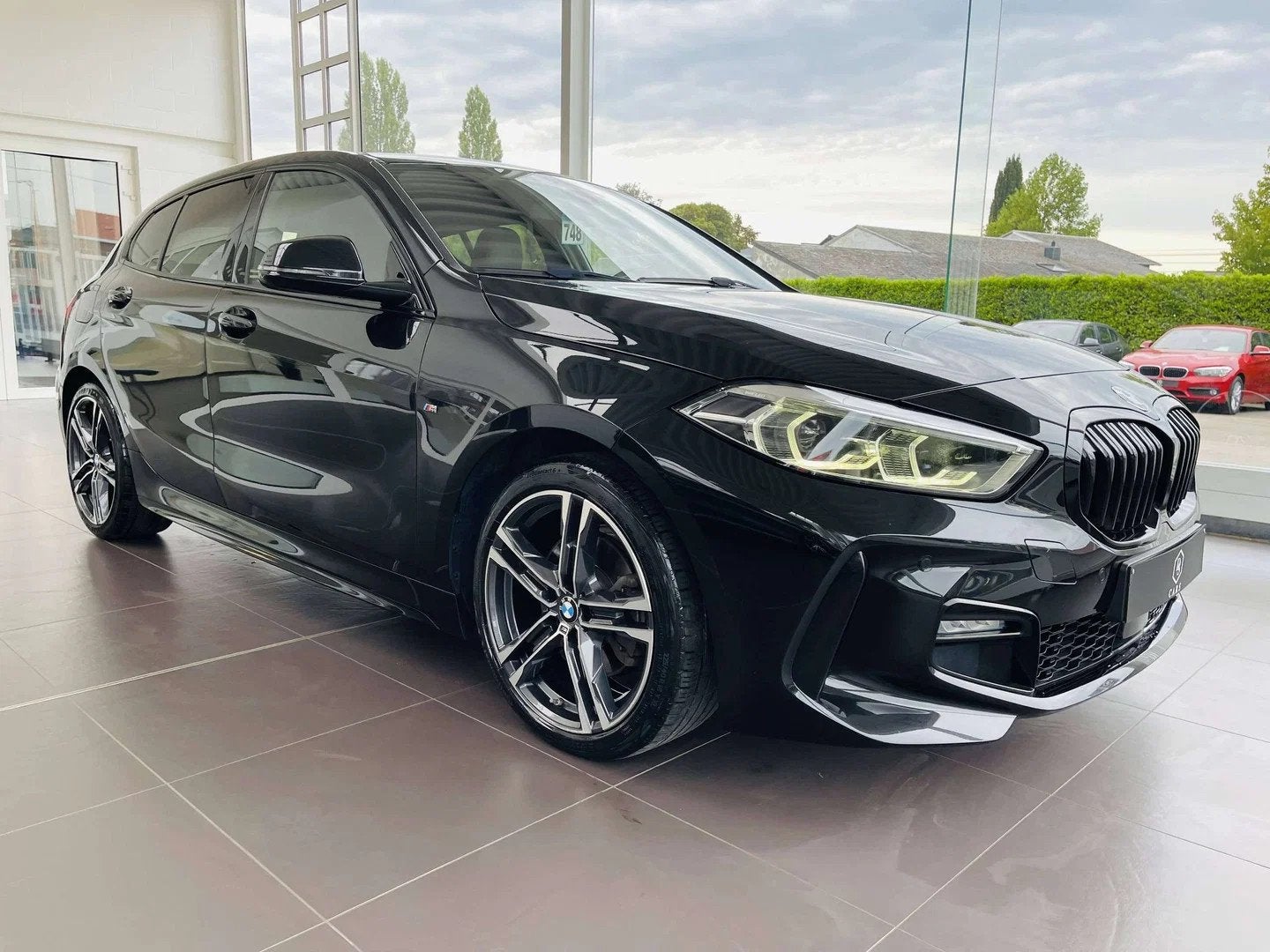 BMW 1 Serie 118 i * GARANTIE + PACK M + LED + CUIR *, https://public.car-pass.be/vhr/08a96fad-35c6-4280-b898-b61ec46fe854, Achat