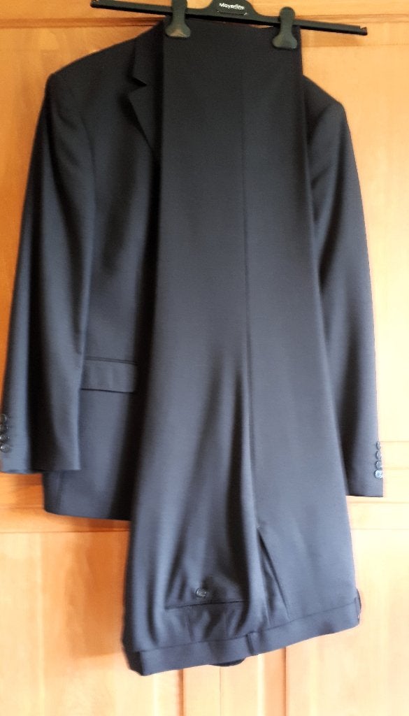 Costume Homme (05), Gross, Comme neuf, Enlèvement, Taille 48/50 (M)