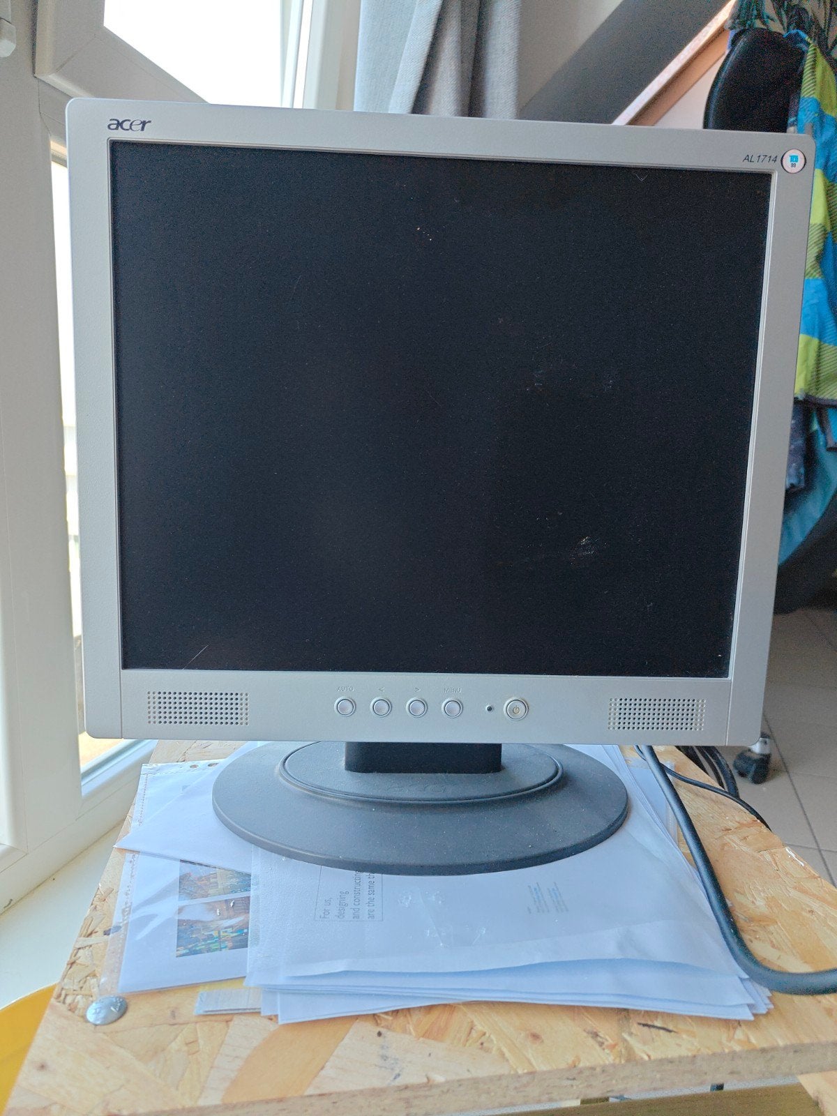 computerscherm en toetsenbord, Computers en Software, Monitoren, Ophalen