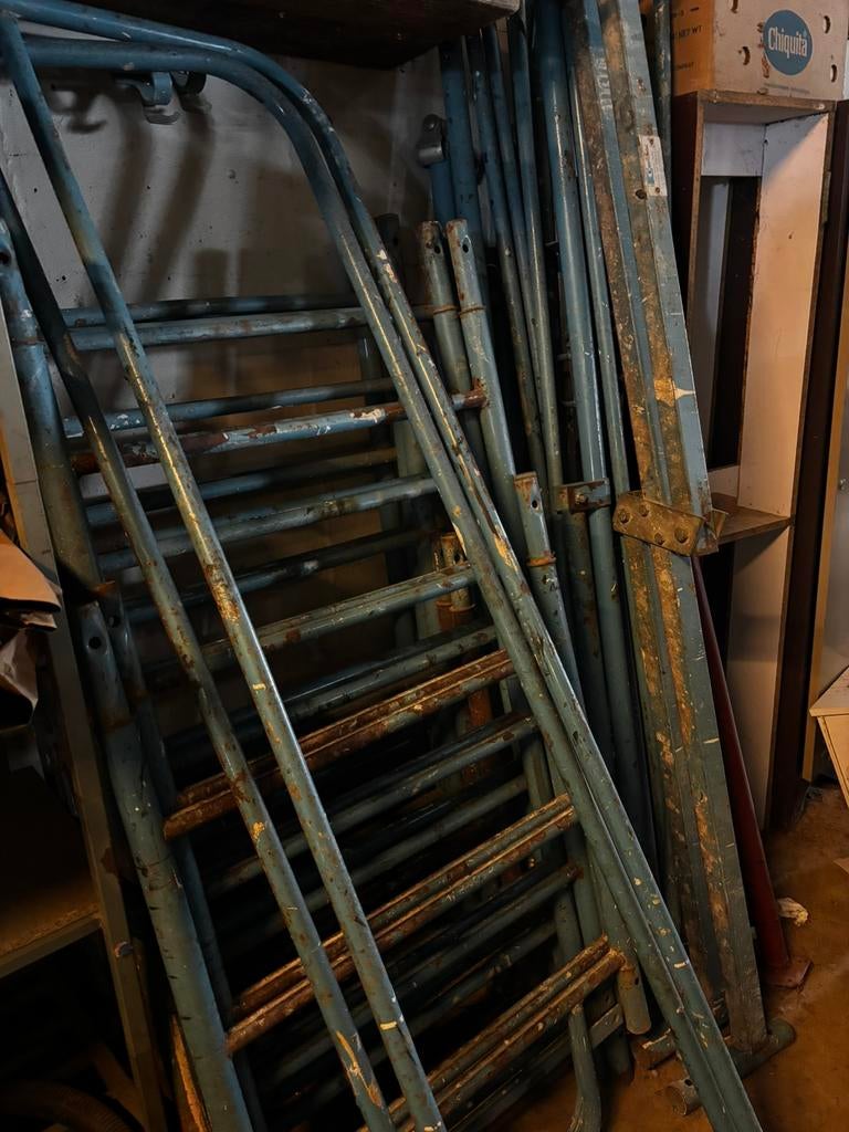 Échafaudage, Ophalen, Gebruikt, Gevelsteiger, Minder dan 2 meter