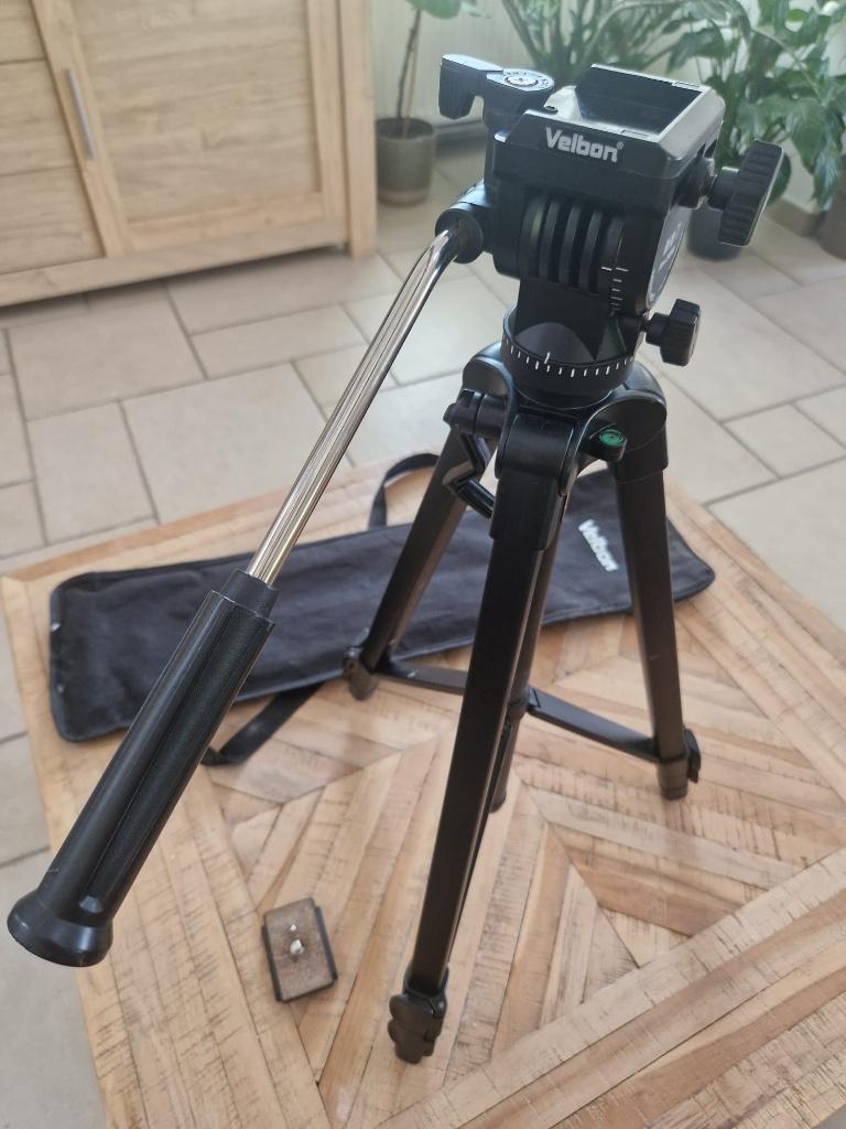 Statief - Velbon Videomate 538, Ophalen of Verzenden, Gebruikt, 150 tot 175 cm, Driepoot