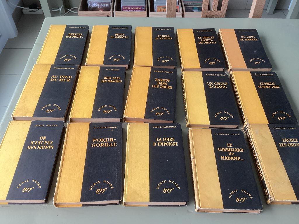 Lot 15 livres SERIE NOIRE 40-50, Enlèvement ou Envoi
