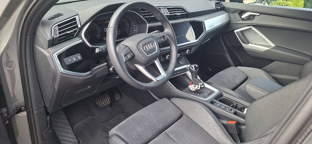 Audi Q3 SPORTBACK 2024, Auto's, Audi, 4 cilinders, 5 zetels, Particulier, SUV of Terreinwagen