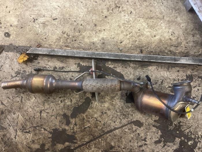 Tube avant + catalyseur d'un Volkswagen Polo, Volkswagen, -, 3 mois de garantie, Utilisé