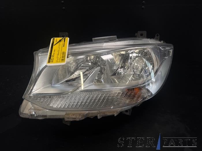 Phare gauche d'un Mercedes Sprinter, 3 mois de garantie, Utilisé, -, -