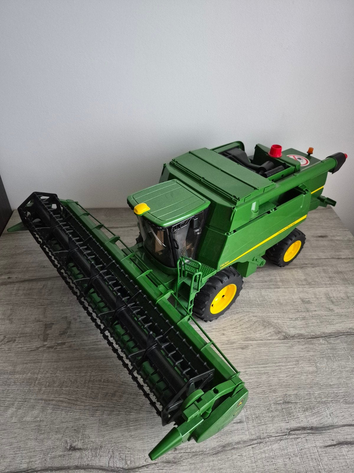 Bruder John Deere maaidorser, Ophalen, Zo goed als nieuw