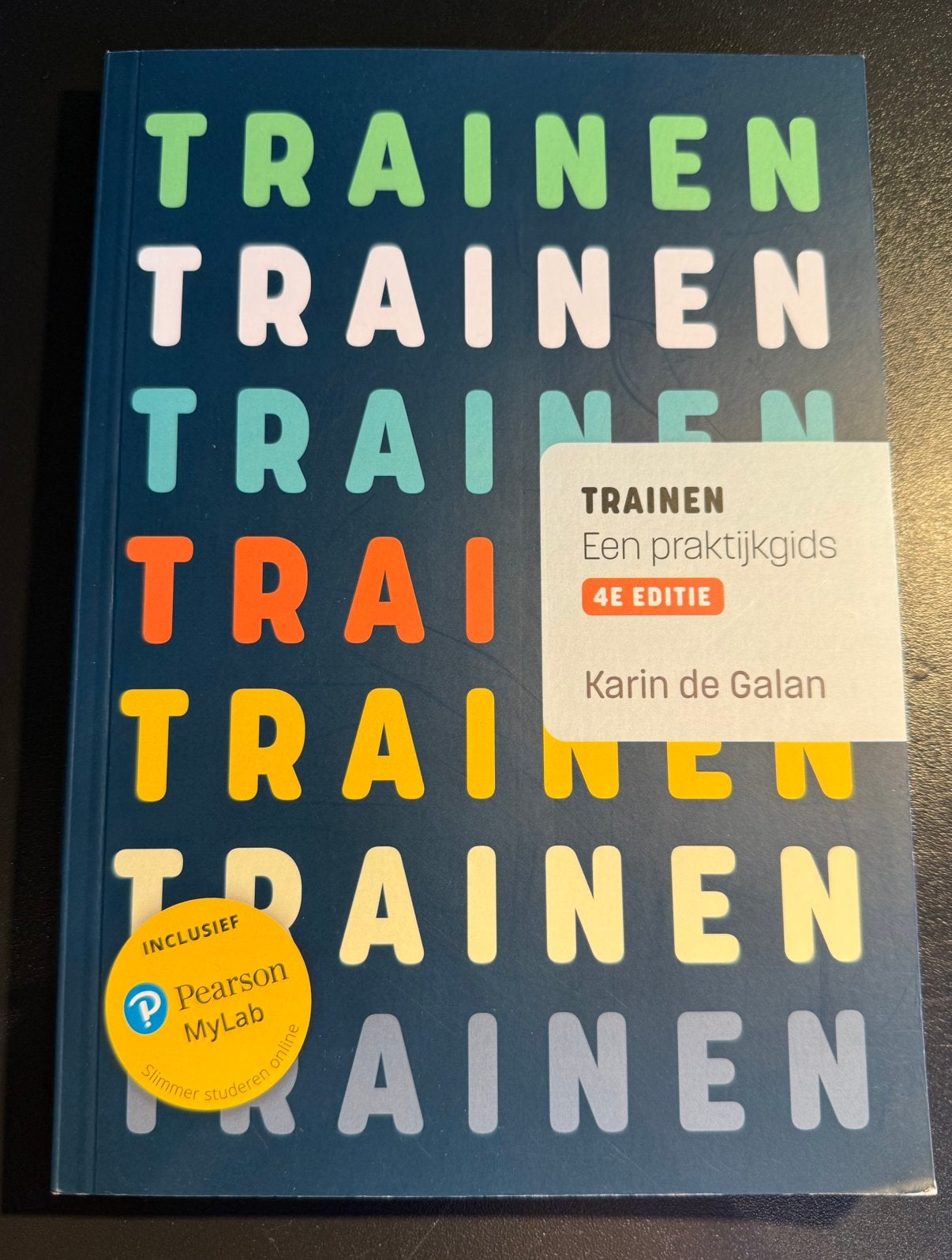 Boek - Trainen, Boeken, Studieboeken en Cursussen, Ophalen of Verzenden, Zo goed als nieuw, Hogeschool