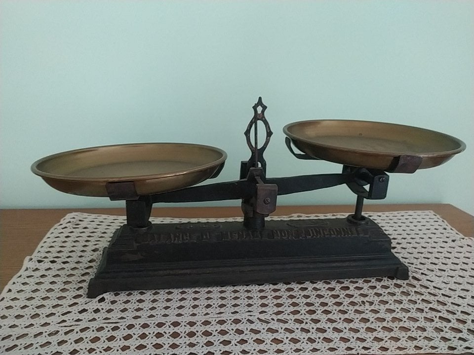 balance à plateaux en fonte Roberval, Enlèvement