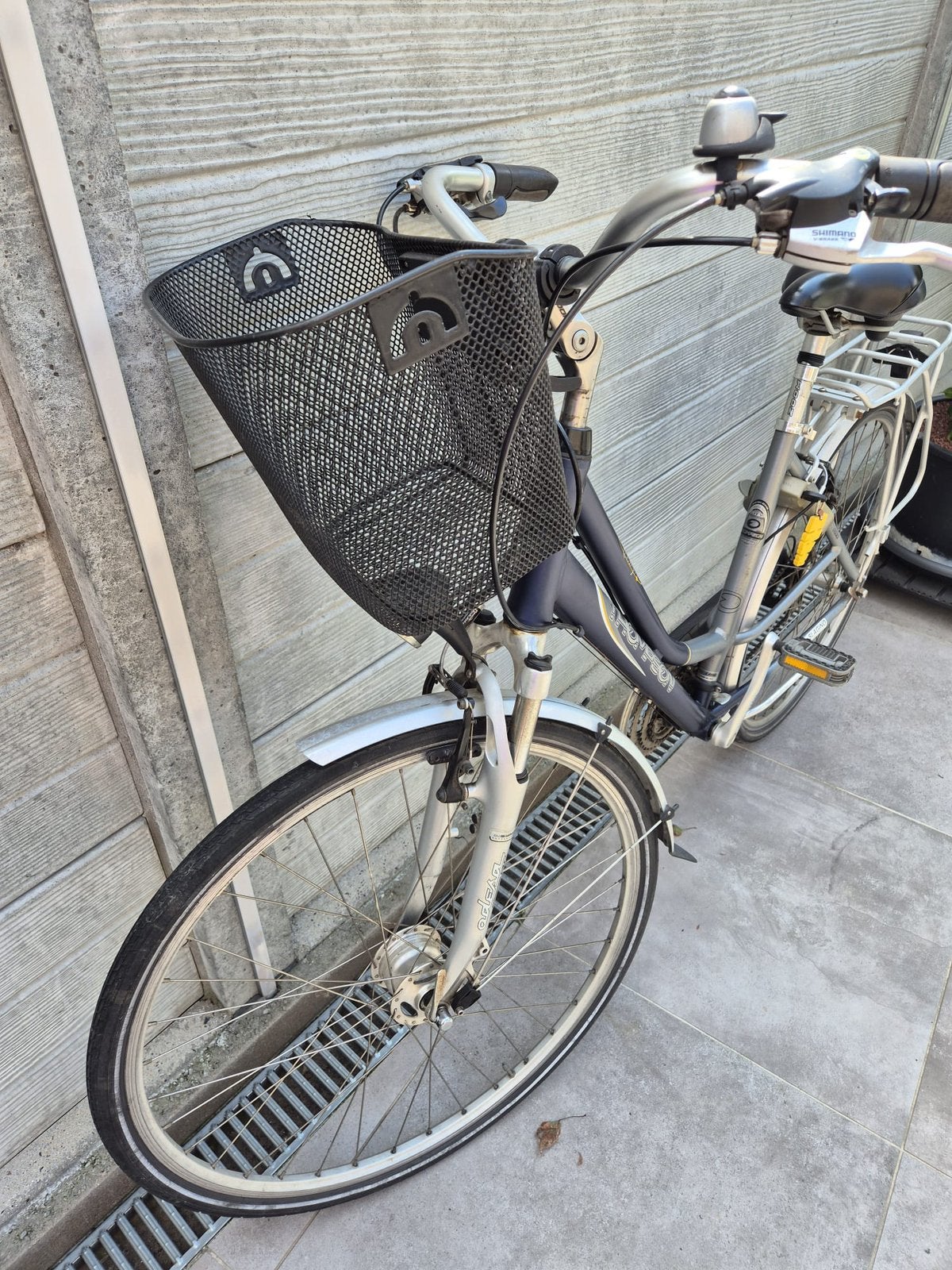 Damesfiets, Enlèvement