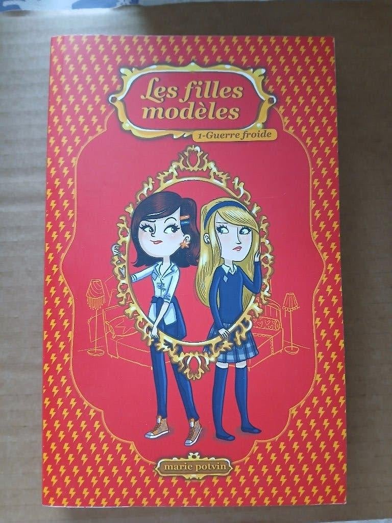 Les filles modeles, Enlèvement ou Envoi, Fiction, Comme neuf, Marie Potvin