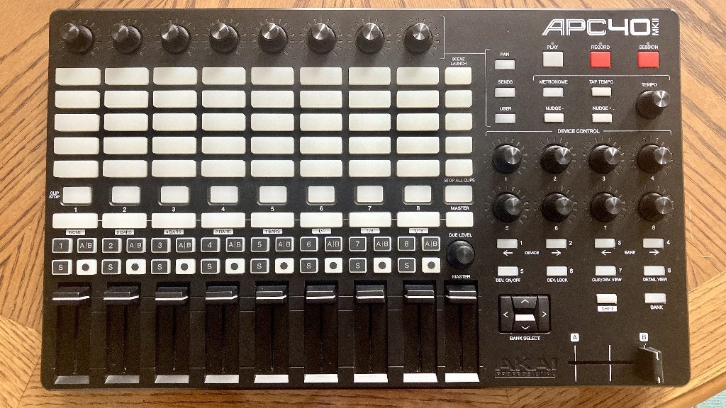 Contrôleur USB Akai APC40 MK2, Muziek en Instrumenten, Ophalen, Zo goed als nieuw