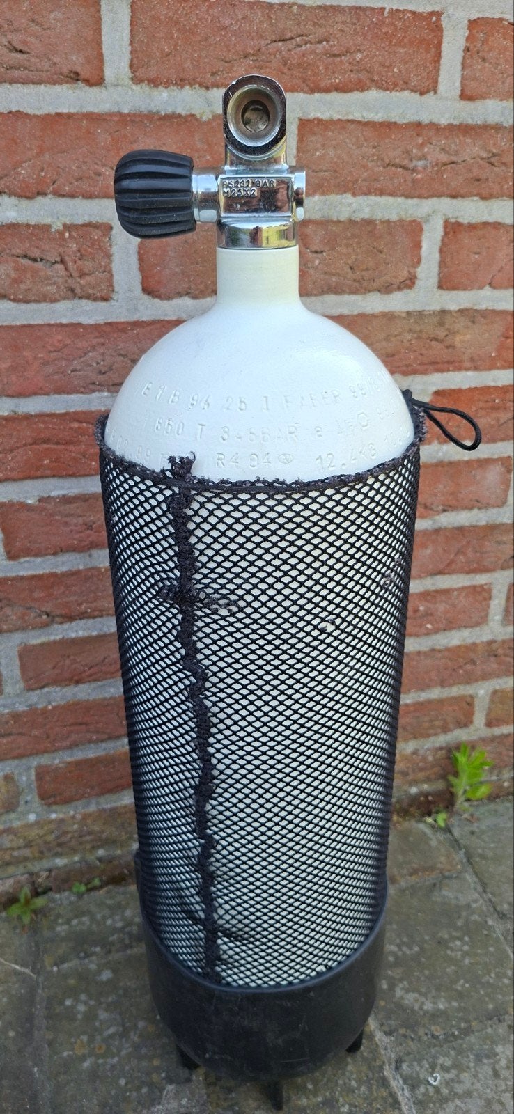 Zeer nette duikfles 10L 232BAR nieuwe keur, Watersport en Boten, Duiken, Ophalen, Duikfles