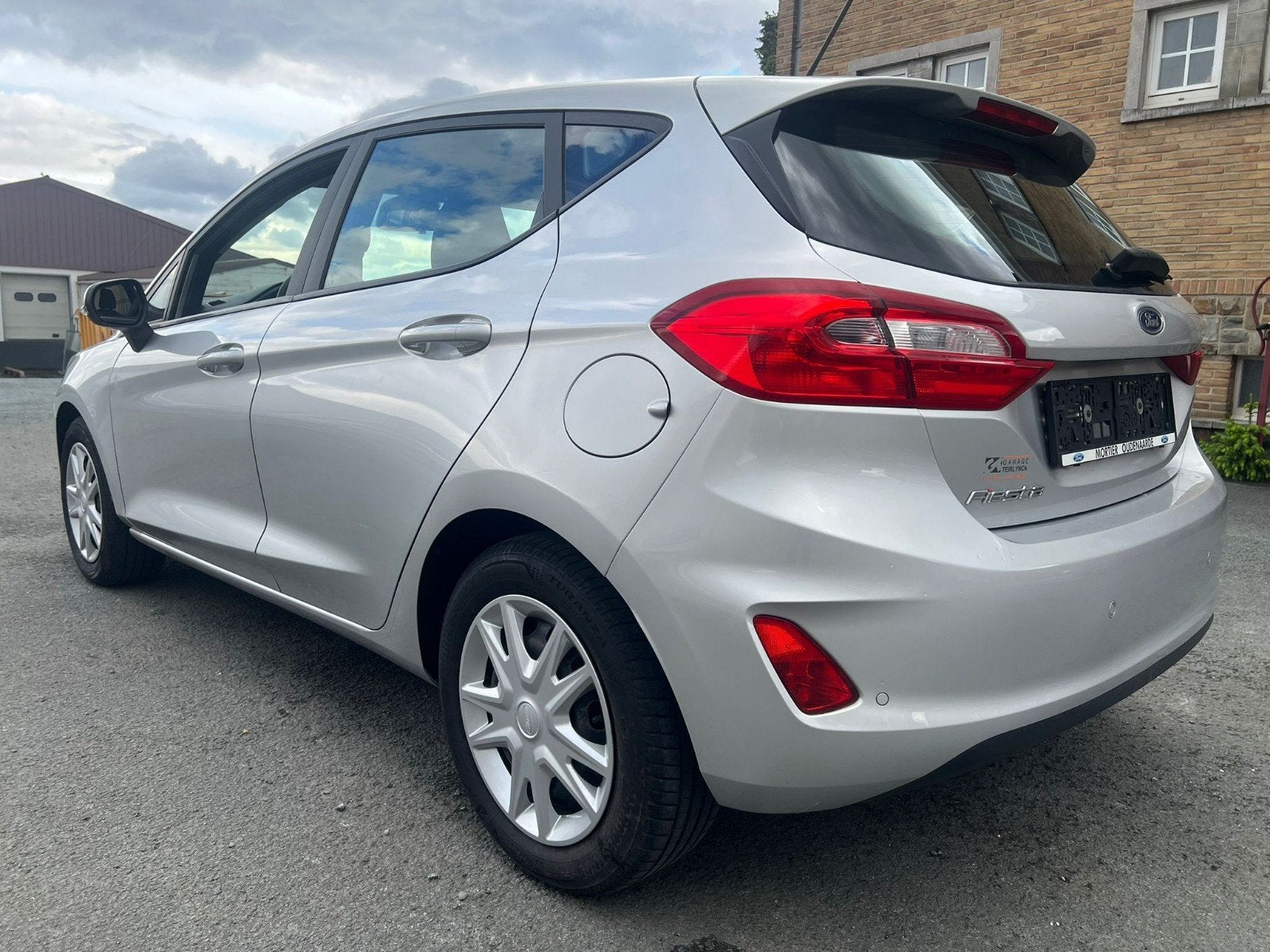 FORD FIESTA 1.5 CDTI EURO6B, Argent ou Gris, Achat, Entreprise, Alarme