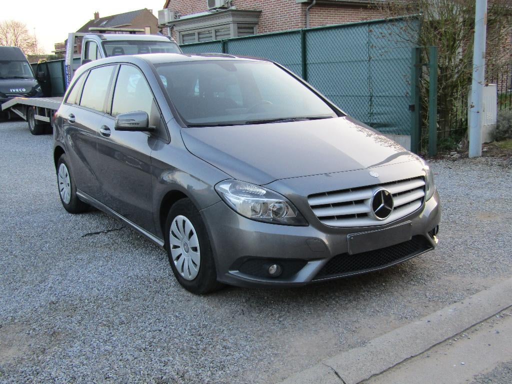 Mercedes B180 CDI Automaat, Auto's, Euro 5, Zwart, 4 cilinders, Bedrijf