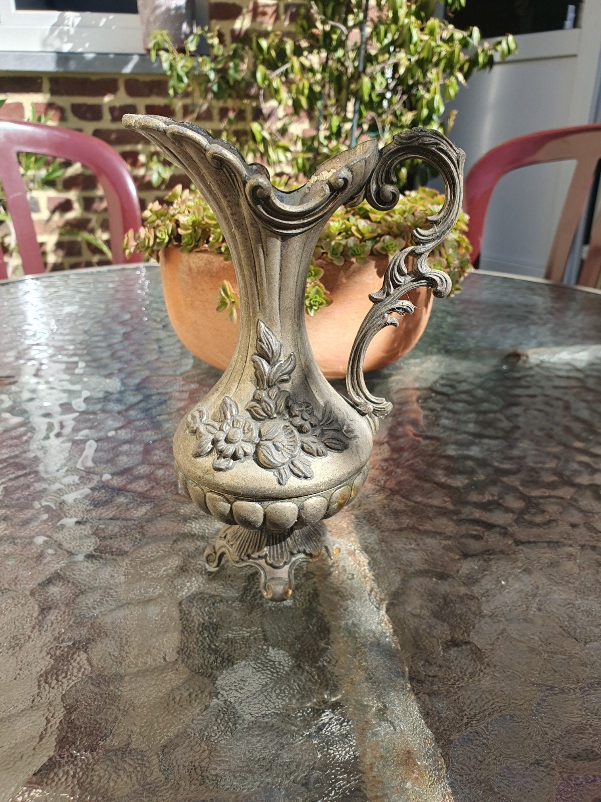 Vase décoratif en étain (« peltrato ») d'origine italienne,, Antiek en Kunst, Ophalen