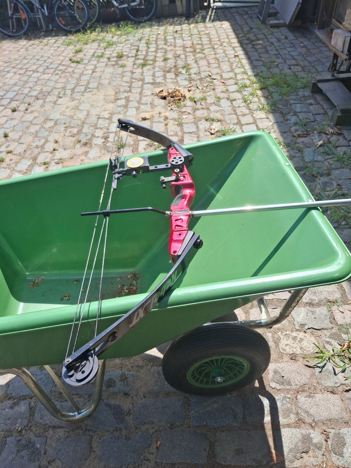 Hoyt usa vintage katrolboog, Sport en Fitness, Handboogschieten, Ophalen, Gebruikt