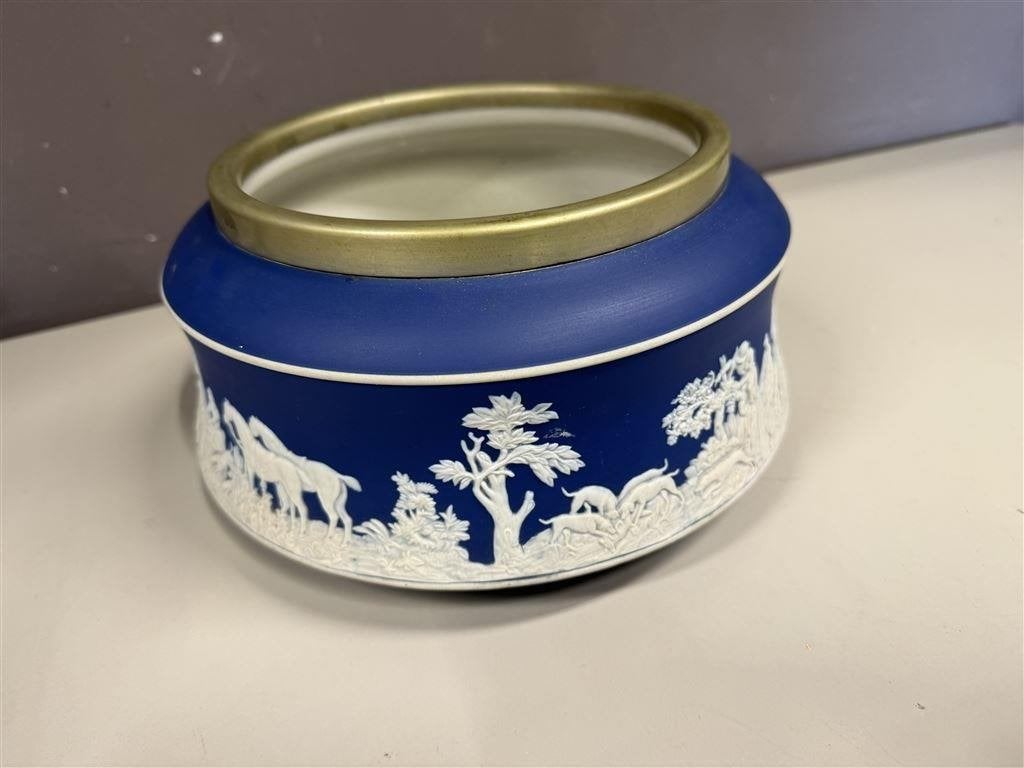 Wedgwood Adams Fox Hunt Jasperware schaal bloempot, Tuin en Terras, Ophalen of Verzenden, Zo goed als nieuw