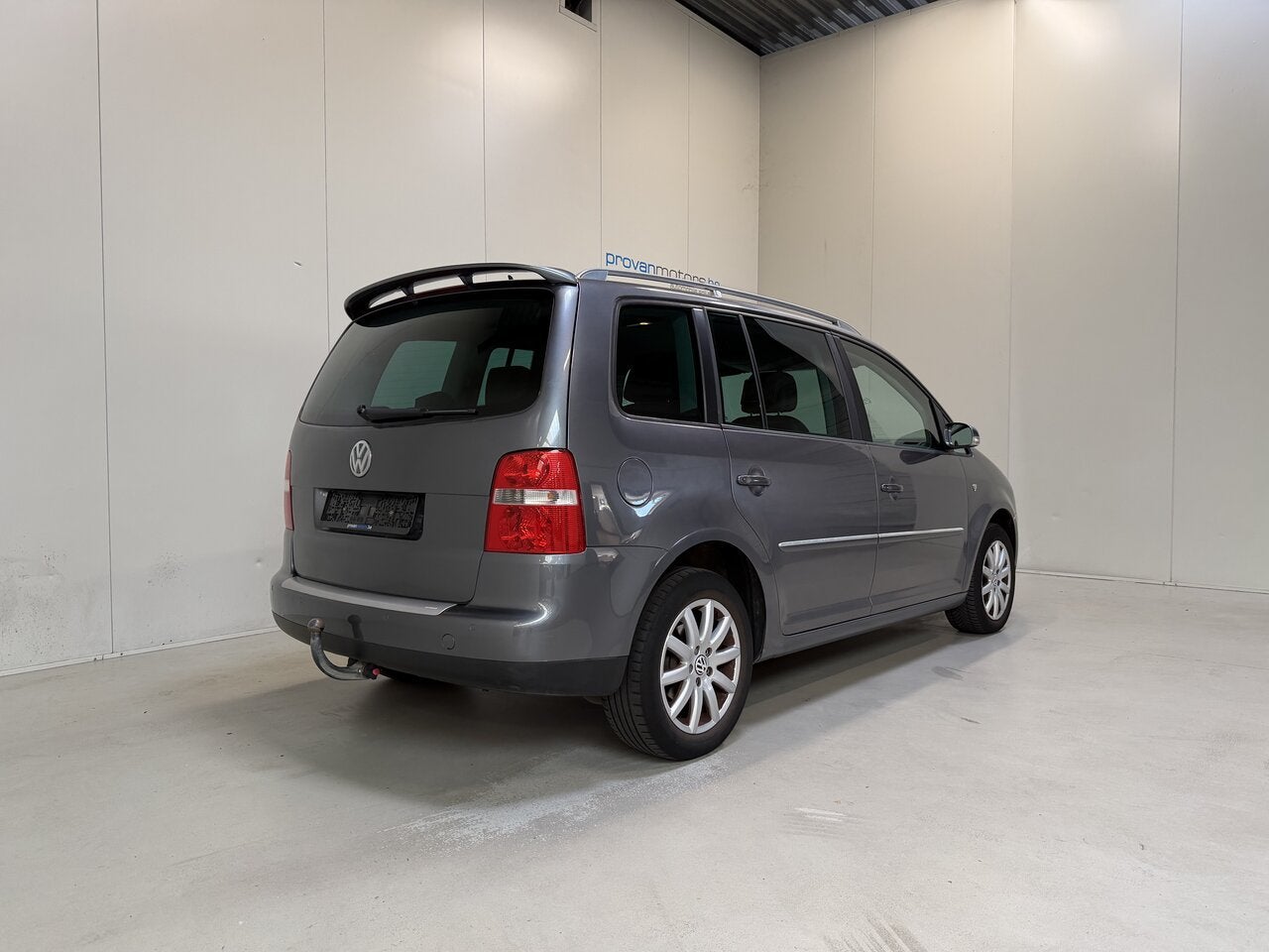 Volkswagen Touran 2.0 TDI Autom. 7 PL - GPS - Goede Staat!, 4 deurs, Zwart, 4 cilinders, 0 kg