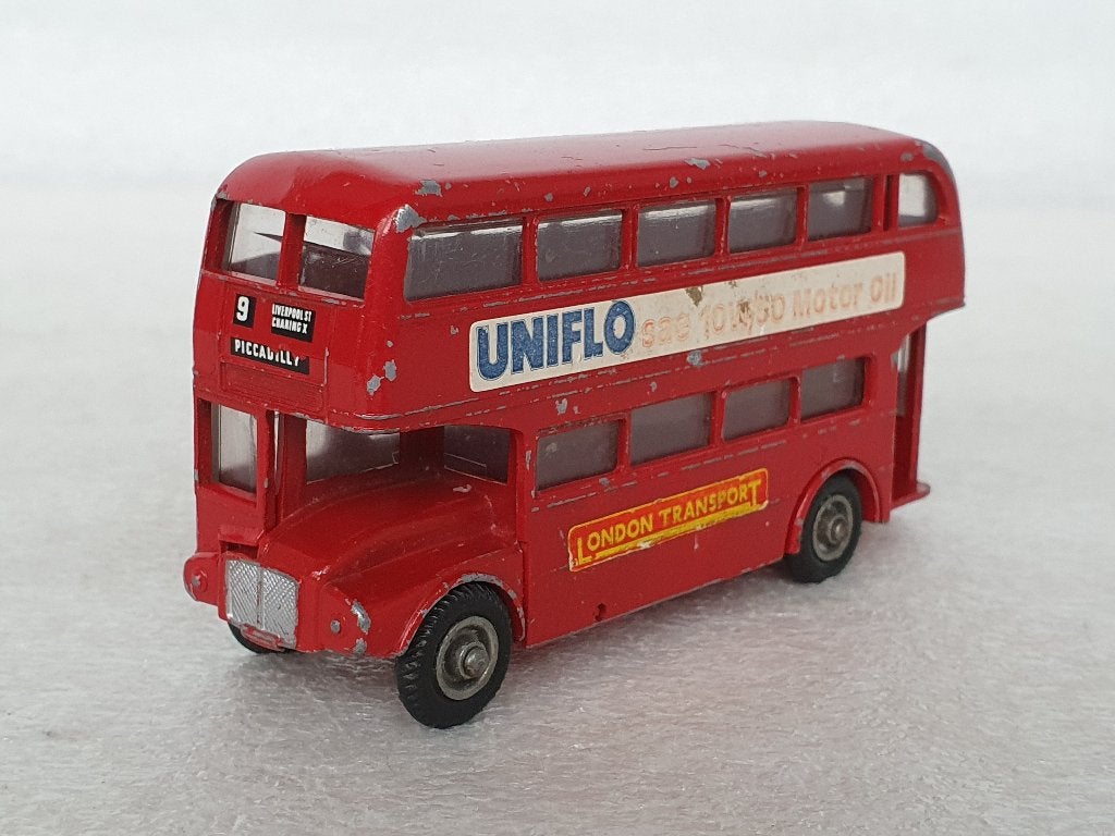 Budgie Toy AEC Routemaster 64 Seater, Hobby & Loisirs créatifs, Voitures miniatures | Échelles Autre, Utilisé, Bus ou Camion, Enlèvement ou Envoi
