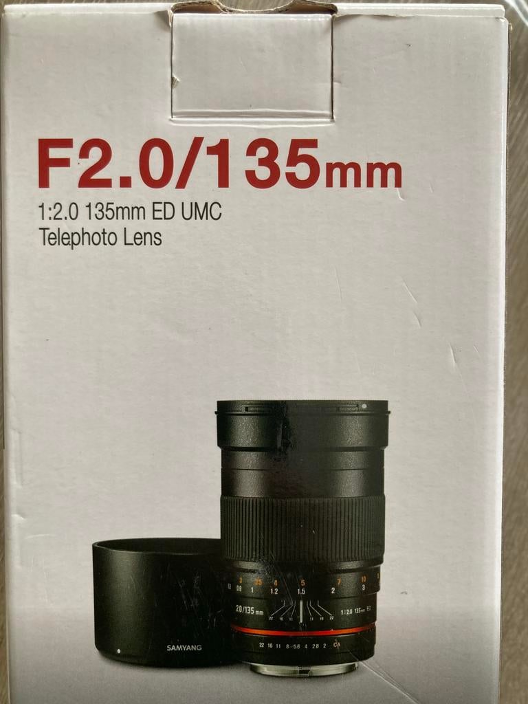 Samyang 135mm F2.0 ED UMC, Ophalen, Zo goed als nieuw, Telelens