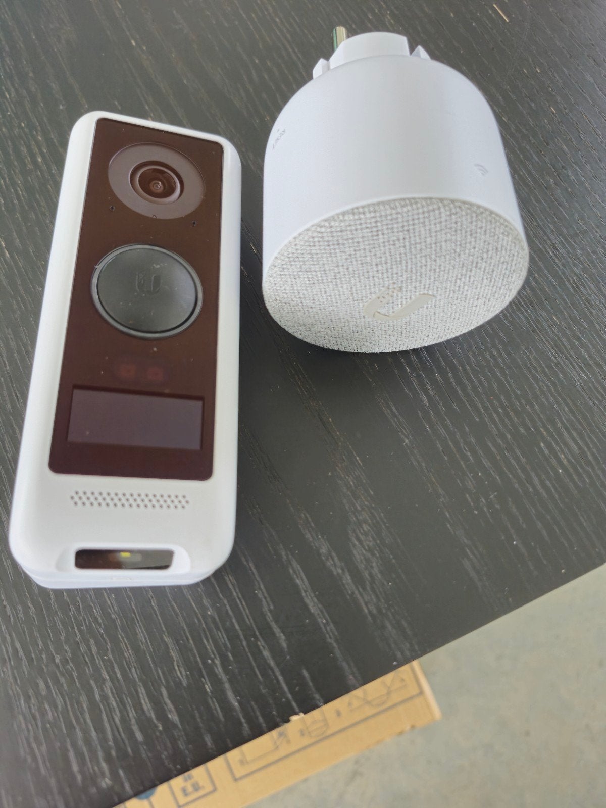 Sonnette vidéo Unifi G4, Enlèvement, Filaire