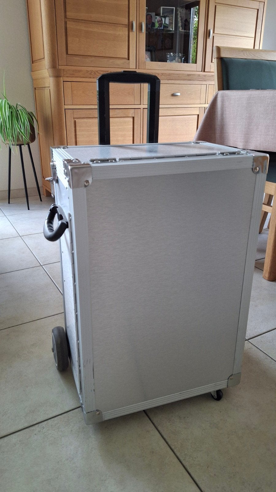 Pedicure trolley, Enlèvement
