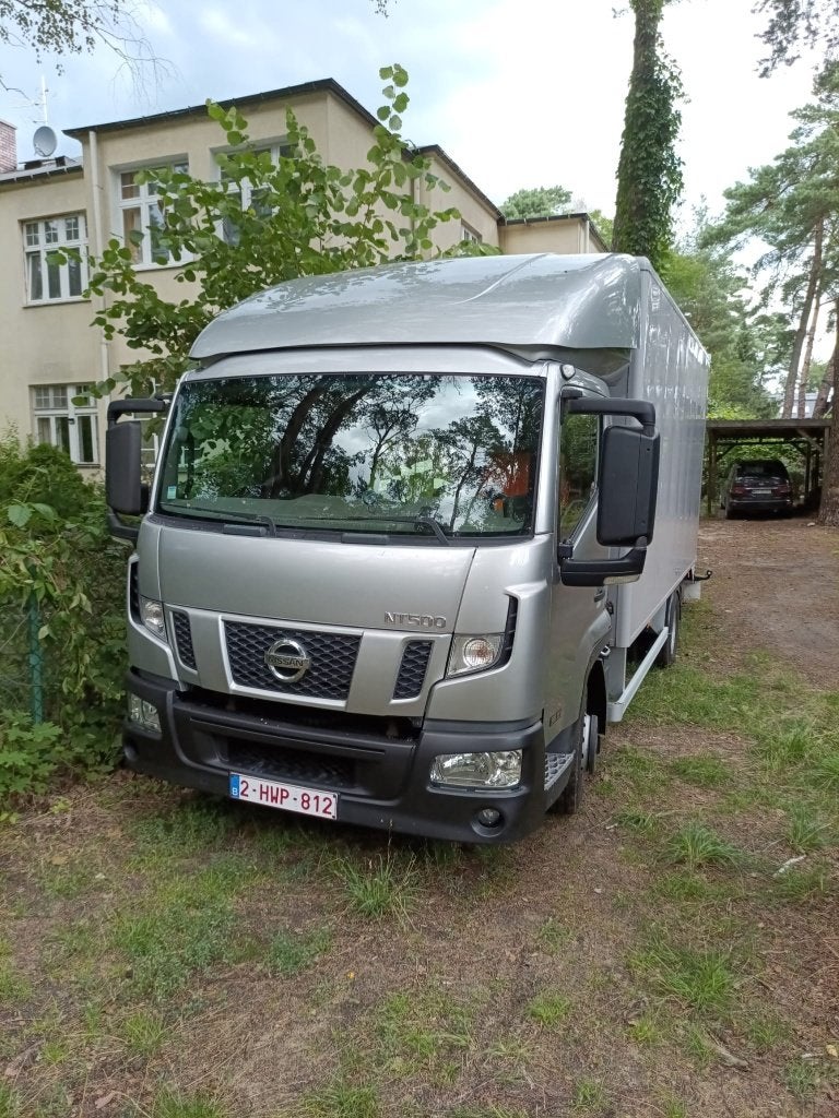 NISSAN NT500 Vrachtwagen 3.0d Euro6 - 11/2015, Auto's, Vrachtwagens, Overige merken, Particulier, 2 deurs, Zilver of Grijs