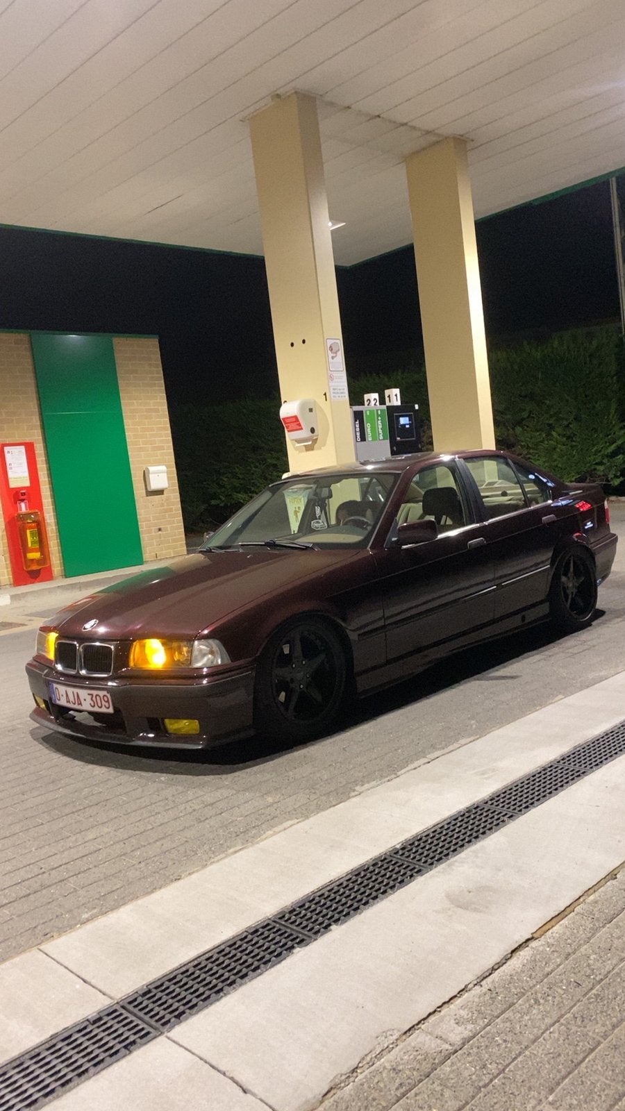 Bmw e36 318is, Autos, Rouge, Achat, Beige, Boîte manuelle